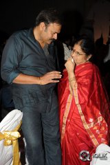 Celebrities With Mothers Exclusive Photos